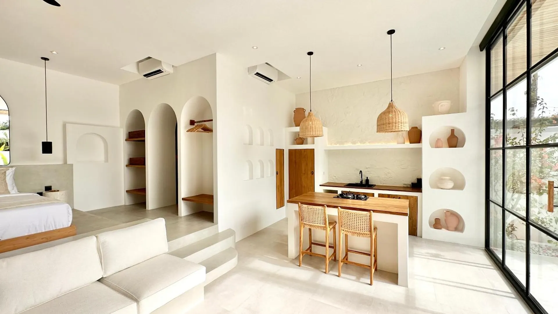 The Suites By The Young Villas Uluwatu  0*, Uluwatu (Bali)