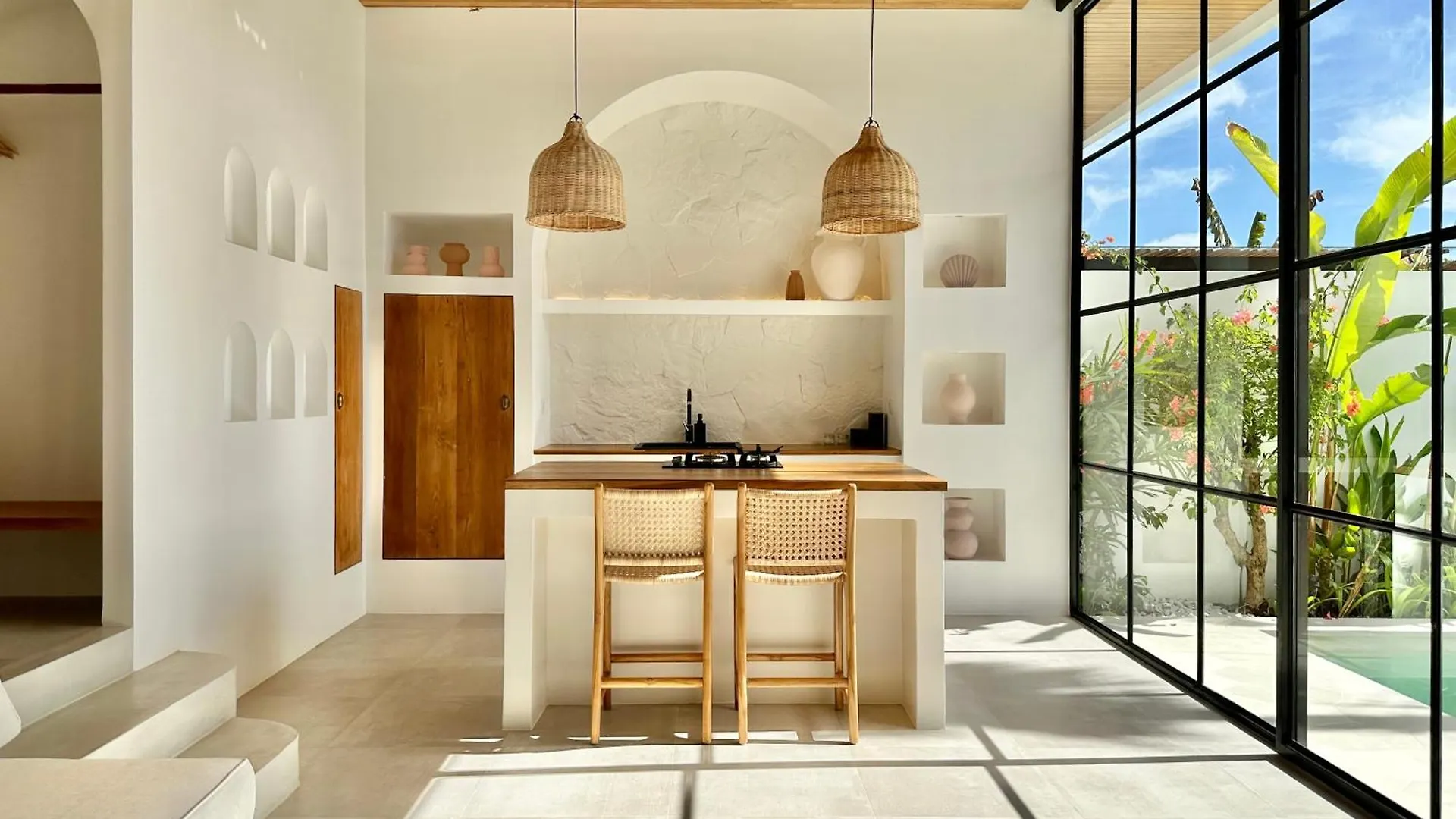 The Suites By The Young Villas Uluwatu  Uluwatu (Bali)