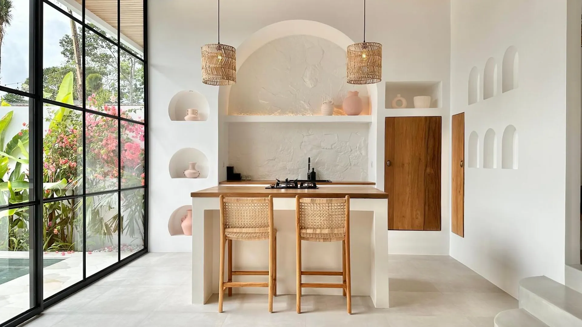 The Suites By The Young Villas Uluwatu  0*, Uluwatu (Bali)